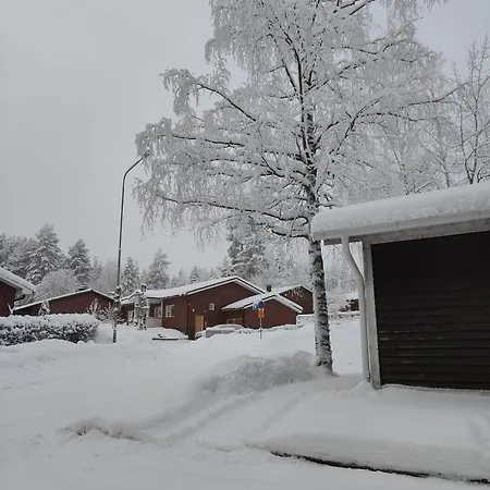 Cozy Forest Retreat In - Perfect For Families Work Trips Feriehus